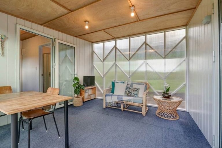 Photo of property in 10 Rimu Road, Stanmore Bay, Whangaparaoa, 0932