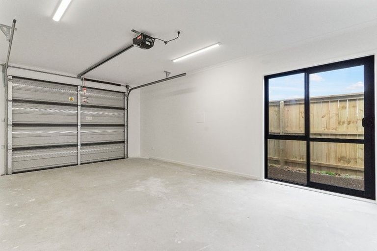 Photo of property in 15 Rosslands Avenue, Karaka, 2124