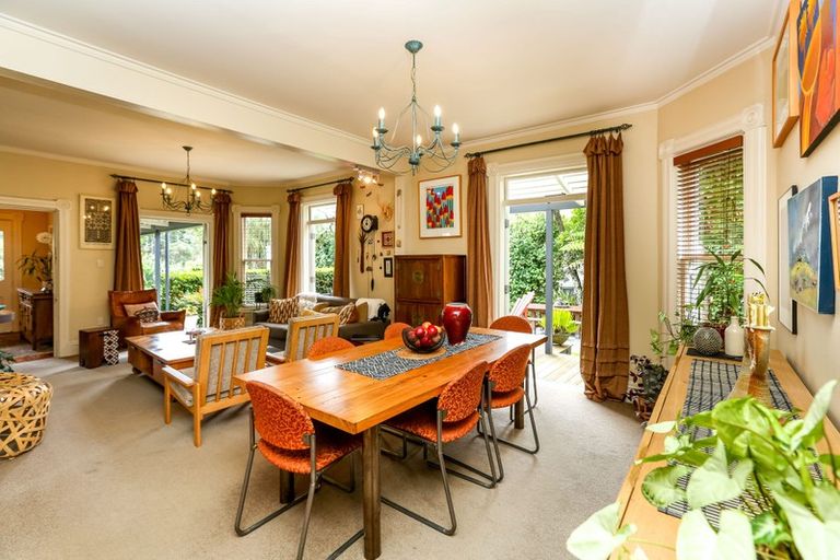 Photo of property in 17 Vivian Street, New Plymouth, 4310