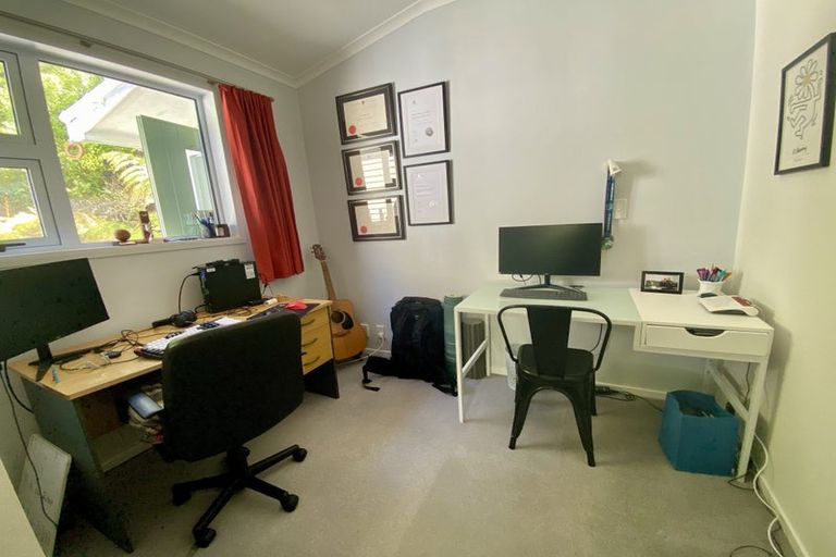 Photo of property in 151 Cockayne Road, Khandallah, Wellington, 6035