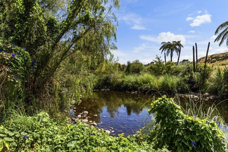 Photo of property in 7 Butlers Lane, Oakura, 4314