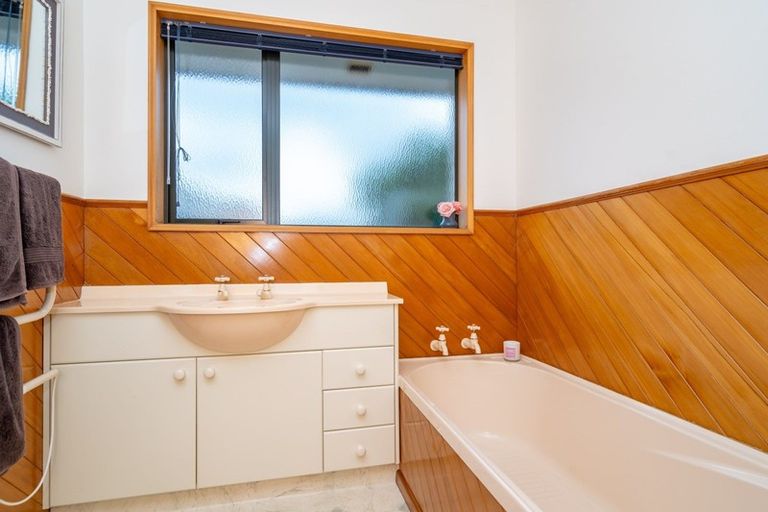 Photo of property in 4 Alpine Close, Mosgiel, 9024