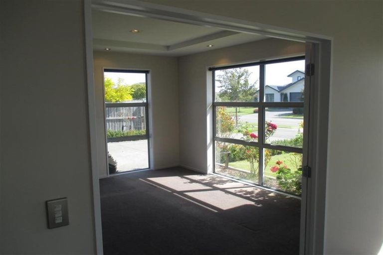 Photo of property in 6 Rosario Place, Aidanfield, Christchurch, 8025