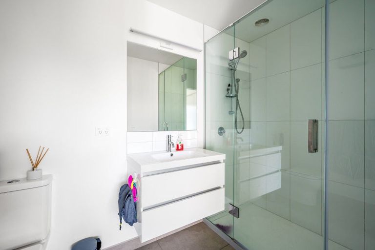 Photo of property in Northlake, 30 Lindis Road, Wanaka, 9305