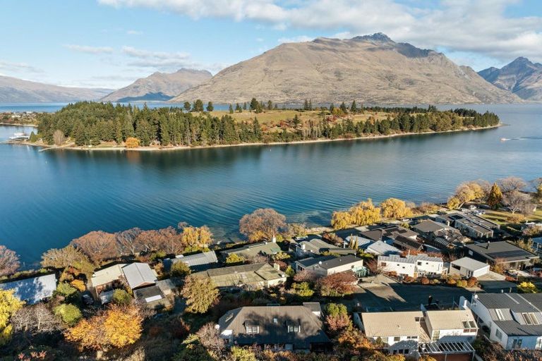 Photo of property in 17 The Terrace, Queenstown, 9300