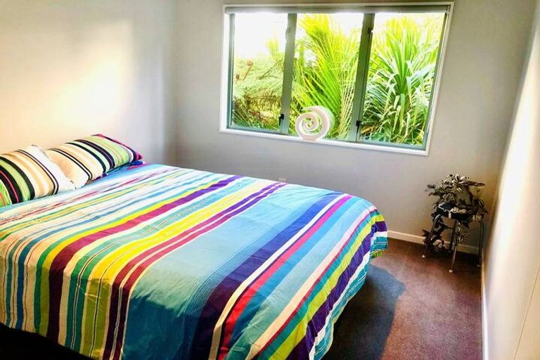 Photo of property in 90 Park Road, Titirangi, Auckland, 0604