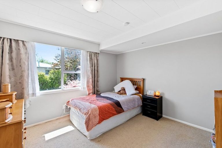 Photo of property in 50 Sylvan Avenue, Waikanae, 5036