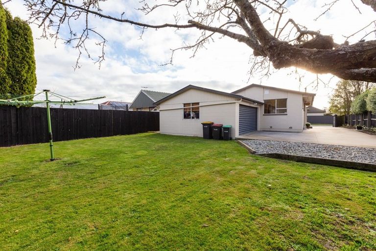 Photo of property in 42 Stanton Crescent, Hoon Hay, Christchurch, 8025
