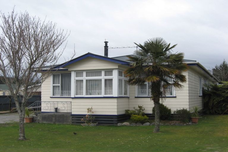 Photo of property in 19 Carroll Street, Runanga, 7803