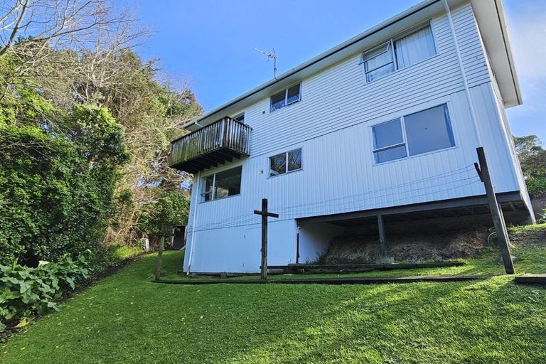 Photo of property in 6 Penryn Drive, Camborne, Porirua, 5026