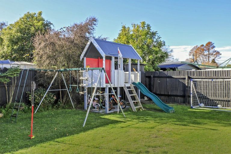 Photo of property in 33 Neeve Road, Taradale, Napier, 4112