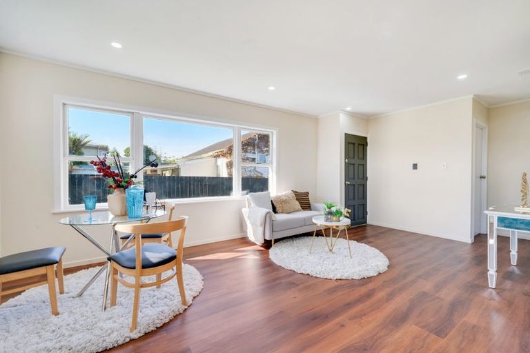 Photo of property in 3/49 Clendon Avenue, Papatoetoe, Auckland, 2025