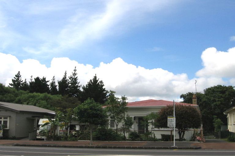 Photo of property in 1022 Great North Road, Point Chevalier, Auckland, 1022