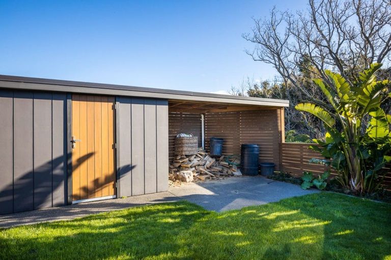 Photo of property in 10 Pike Place, Ferndale, New Plymouth, 4310