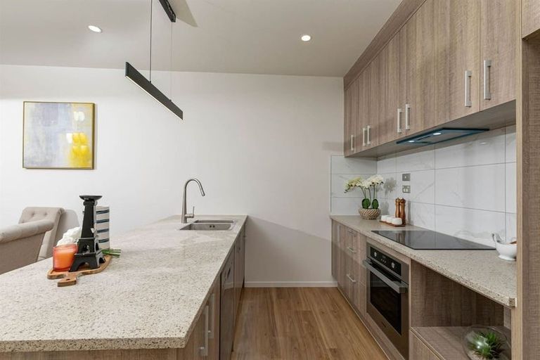 Photo of property in 19 Korokio Lane, Henderson, Auckland, 0612