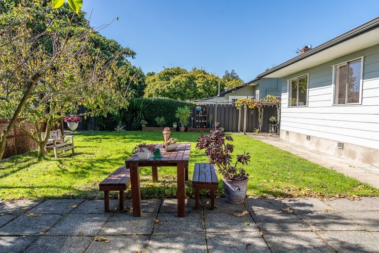 Photo of property in 15 Naylor Street, Hamilton East, Hamilton, 3216