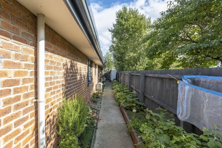 Photo of property in 40 Panckhurst Drive, Woodend, 7610