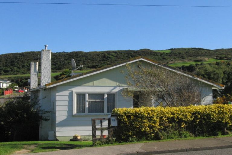 Photo of property in 51 Ngatitoa Street, Takapuwahia, Porirua, 5022