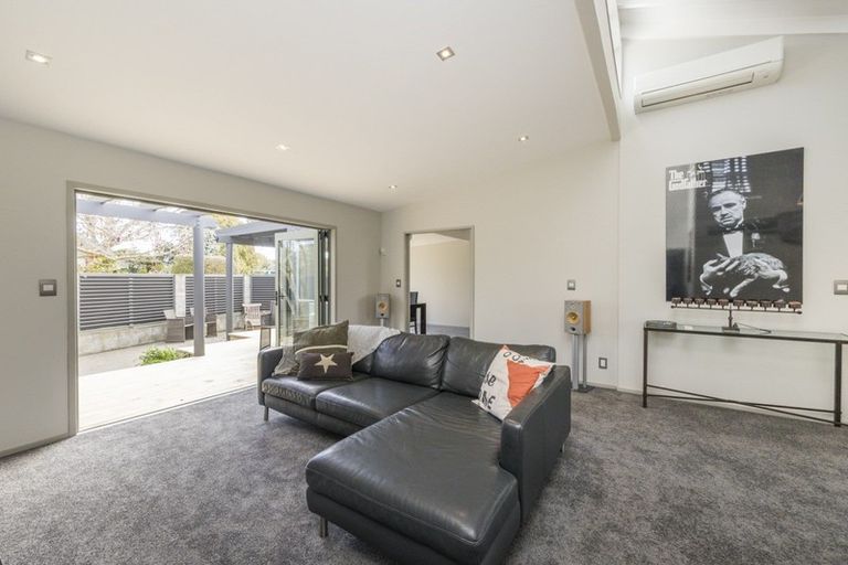 Photo of property in 72 Ihaka Street, Hokowhitu, Palmerston North, 4410