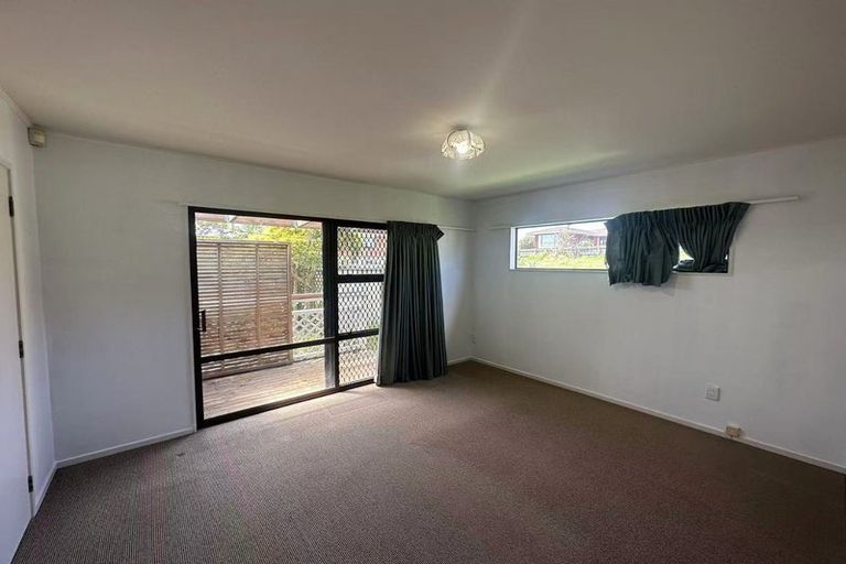 Photo of property in 3/21 College Road, Northcote, Auckland, 0627