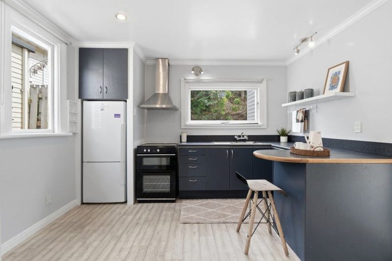 Photo of property in 104 Neidpath Road, Mornington, Dunedin, 9011