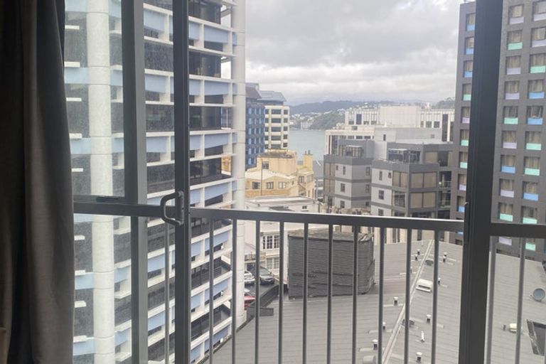 Photo of property in Terrace Heights Apartments, 2/163p The Terrace, Wellington Central, Wellington, 6011