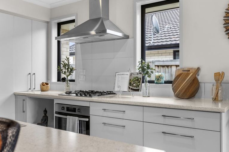 Photo of property in 55 Goodwin Crescent, Pyes Pa, Tauranga, 3112