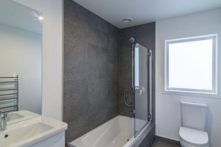 Photo of property in 18 Glide Lane, Whitby, Porirua, 5024