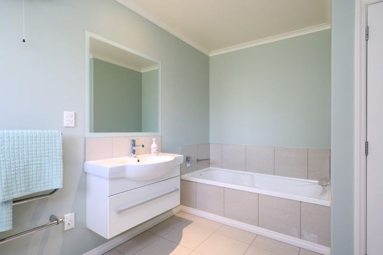 Photo of property in 35 Hollyman Road, Hira, Nelson, 7071