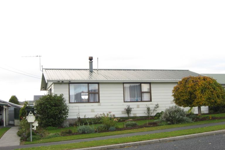 Photo of property in 7b Wyre Street, Kaitangata, 9210