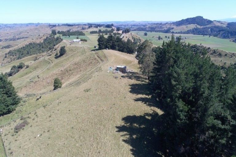 Photo of property in 842 Table Flat Road, Apiti, 4774