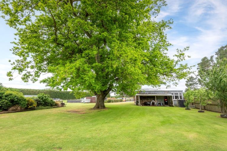 Photo of property in 2920 Tram Road, West Eyreton, Rangiora, 7475