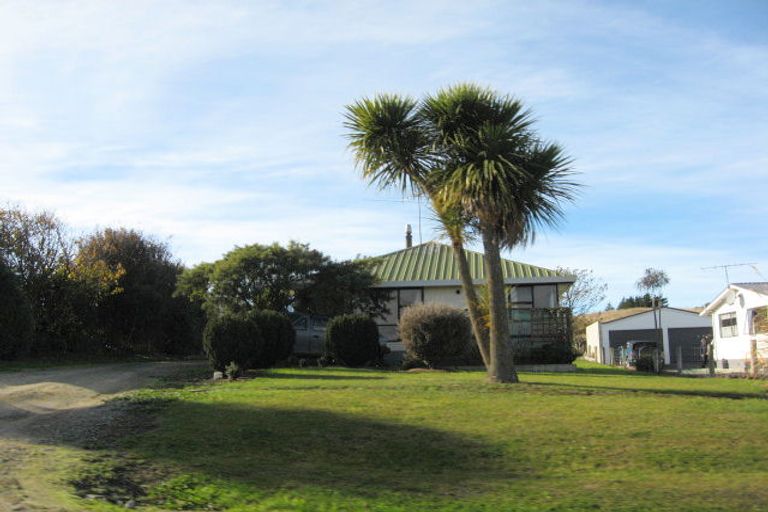 Photo of property in 16 High Street, Kakanui, Oamaru, 9495