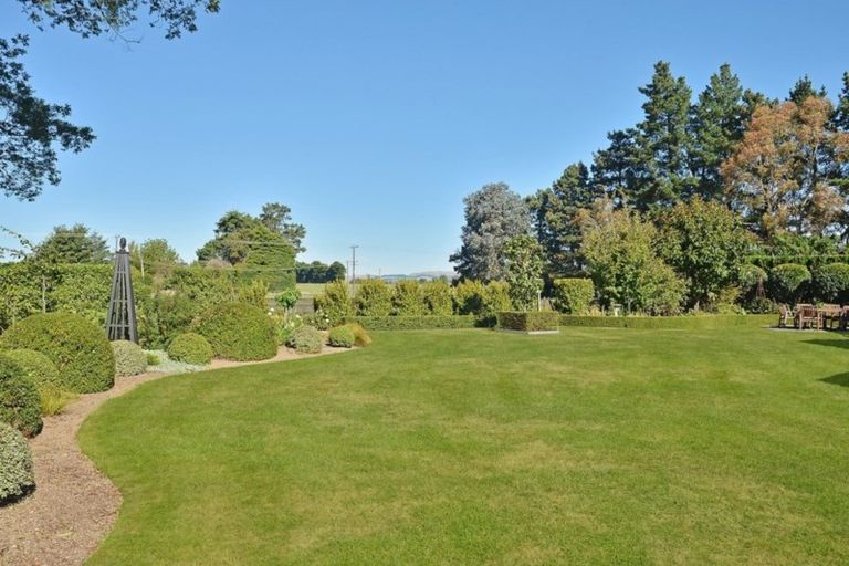 Photo of property in 62a Richmond Road, Carterton, 5713