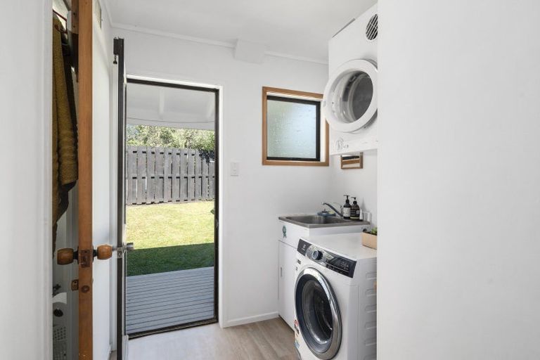 Photo of property in 1/3 Cherry Lane, Acacia Bay, Taupo, 3330