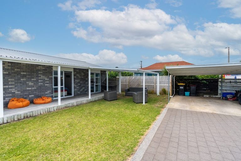 Photo of property in 502b Port Road, Whangamata, 3620
