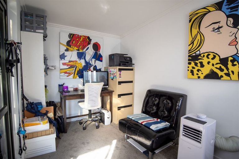 Photo of property in 21b Brian Crescent, Stanmore Bay, Whangaparaoa, 0932