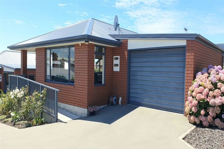 Photo of property in 2/33 William Street, Parkside, Timaru, 7910