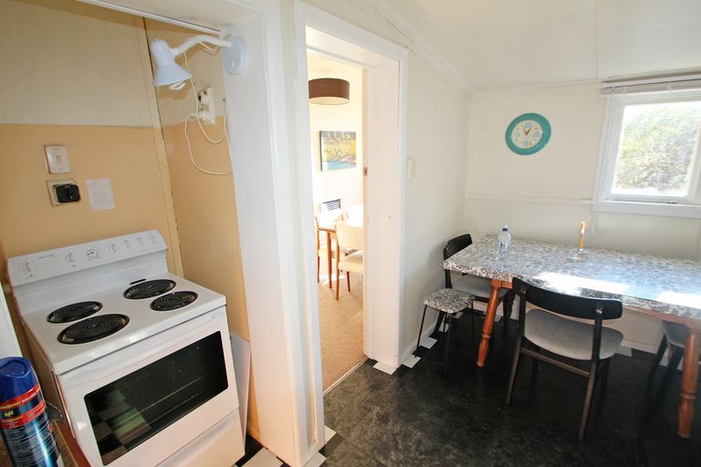 Photo of property in 56 Bledisloe Street, Kurow, 9435