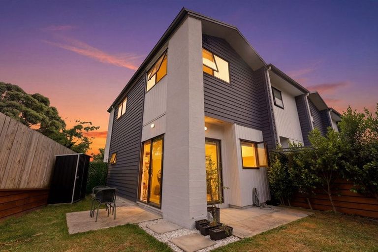 Photo of property in 17e East Street, Pukekohe, 2120