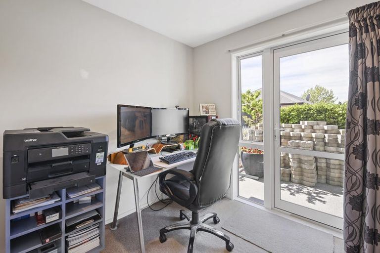 Photo of property in 12 Kawakawa Street, Pegasus, 7612