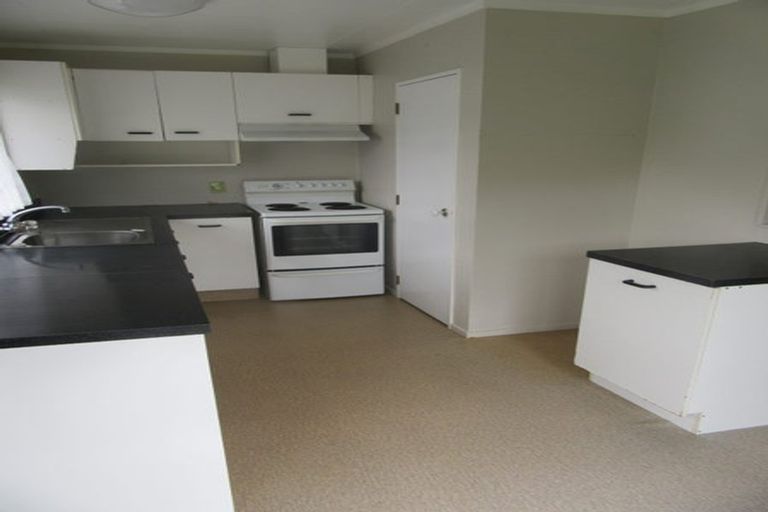 Photo of property in 31 Delaware Grove, Totara Park, Upper Hutt, 5018