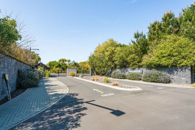 Photo of property in 9 Parawera Drive, Acacia Bay, Taupo, 3330