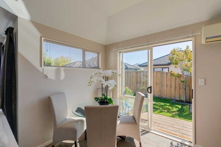 Photo of property in 17 Beechwood Drive, Northwood, Christchurch, 8051