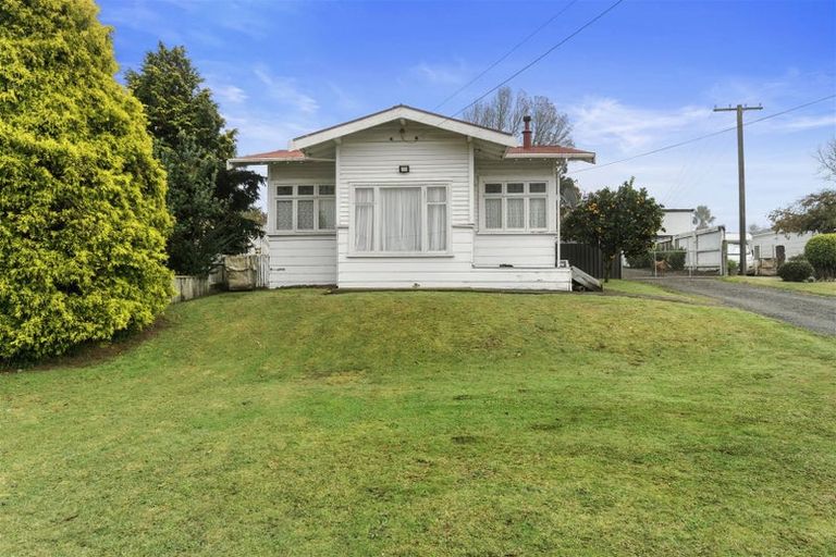 Photo of property in 97 Hakanoa Street, Huntly, 3700