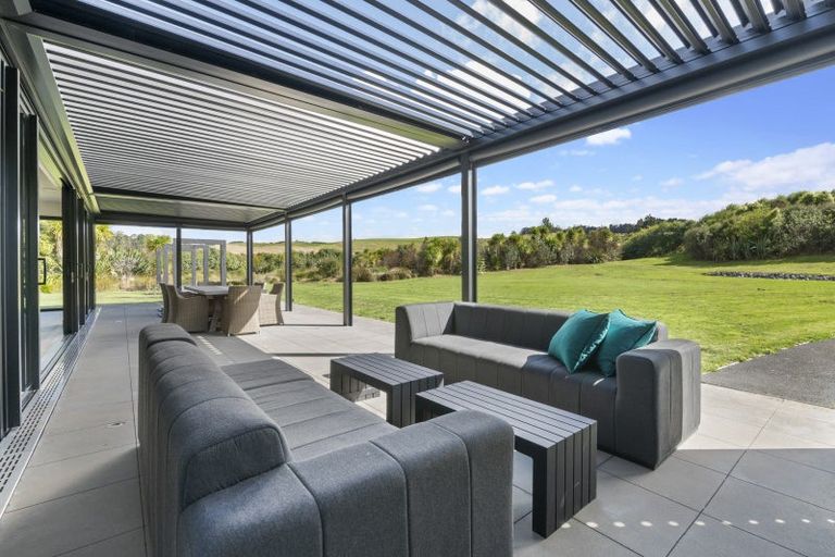 Photo of property in 50 Palliser Downs Drive, Wainui, Silverdale, 0994