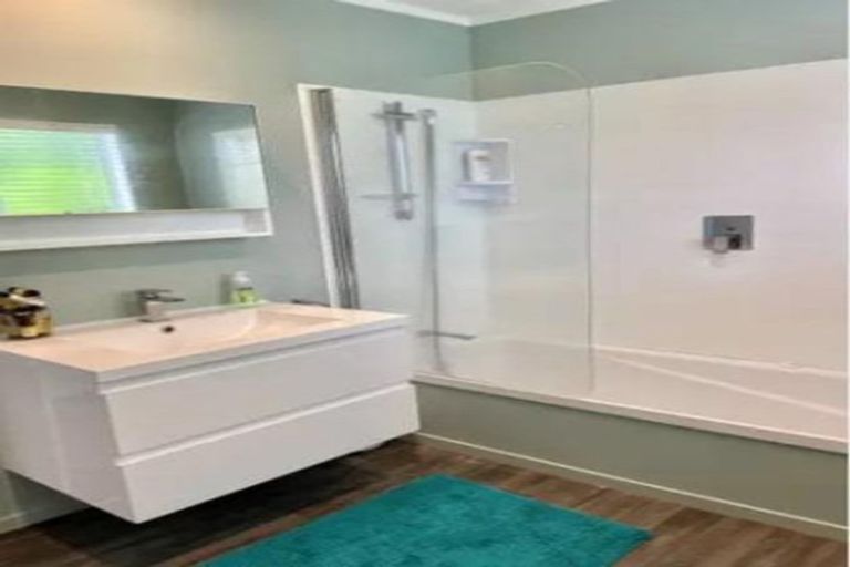 Photo of property in 9 Willow Avenue, Hannahs Bay, Rotorua, 3010