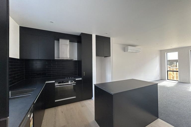 Photo of property in 8 Kamahi Place, Paraparaumu, 5032