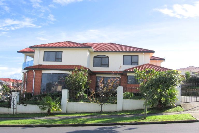 Photo of property in 13 Vireya Court, Goodwood Heights, Auckland, 2105