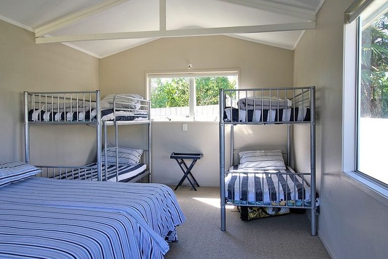 Photo of property in 4 Mako Avenue, Whiritoa, Whangamata, 3691